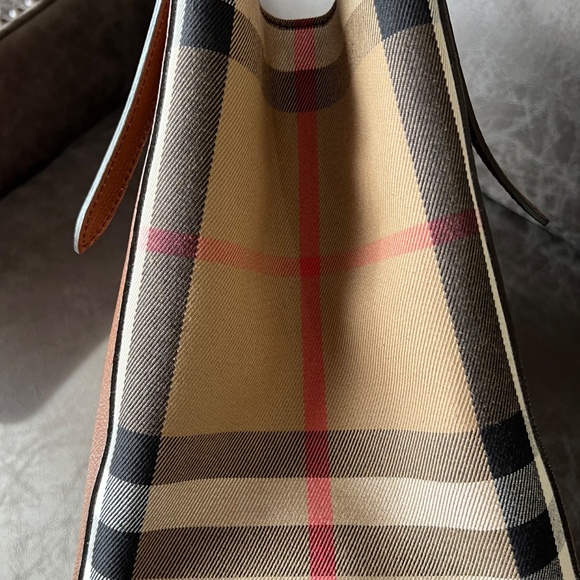 Burberry Canterbury Tote Satchel Bag Tan w/  Nova Check Print - Picture 3 of 8